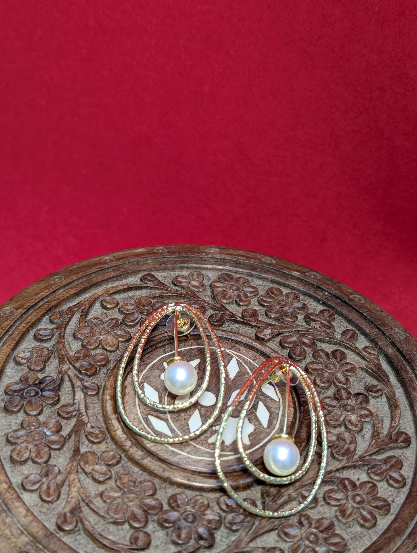 Golden Pearl Swirl Studs