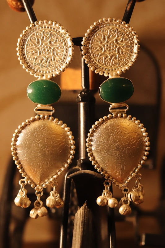 Maanmohini dangler