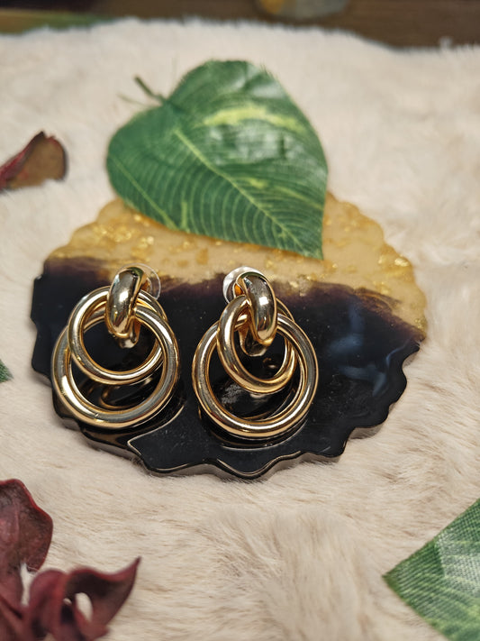 Twist & Gleam Studs Medium