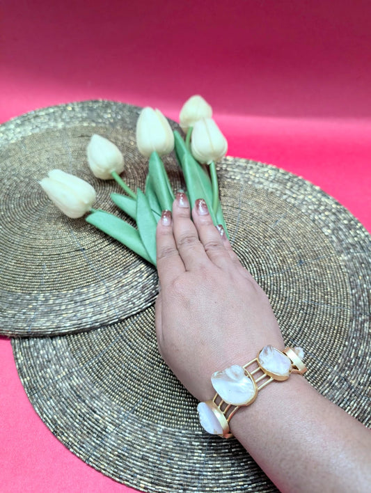 Pearl Whirl Bangle